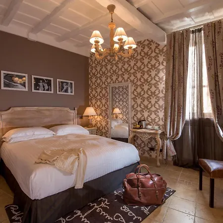The At The Forum Luxury Collection - The At The Forum Hotel