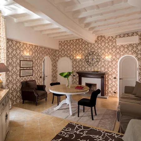 The At The Forum Luxury Collection - The At The Forum Hotel Rome