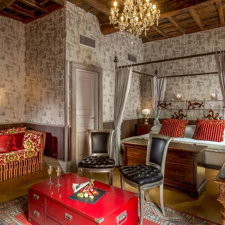 The At The Forum Luxury Collection - The At The Forum Hotell 5*