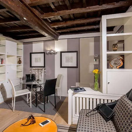 The At The Forum Luxury Collection - The At The Forum 5*