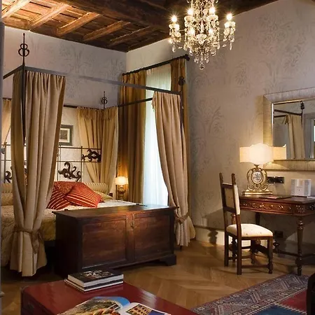The At The Forum Luxury Collection - The At The Forum 5* Rome
