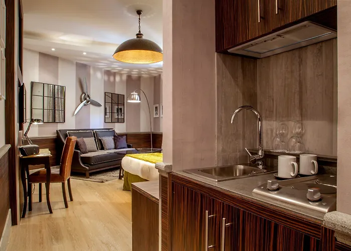 The At The Forum Luxury Collection - The At The Forum רומא