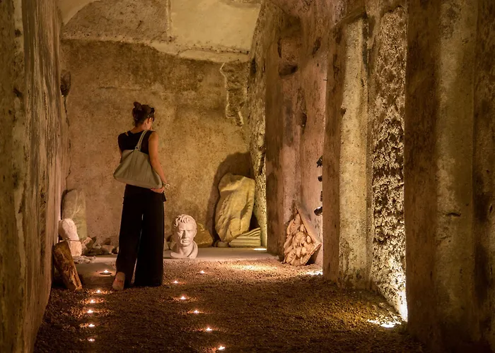 מלון The At The Forum Luxury Collection - The At The Forum 5*