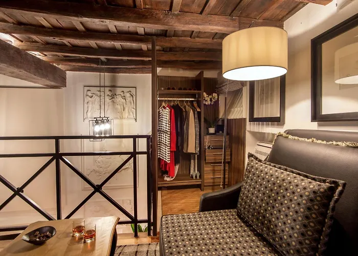 The At The Forum Luxury Collection - The At The Forum 5*